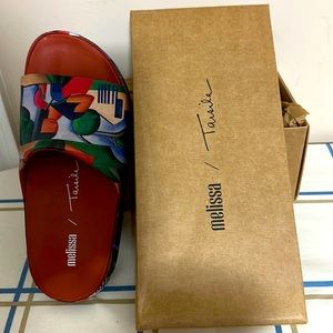 🌷Melissa Shoes Women's slide size 8